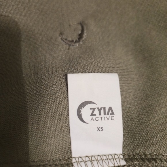 ZYIA ACTIVE Flying V Teddy Bear Fleece Zip Jacket Olive Green And Black X Small - Picture 11 of 12